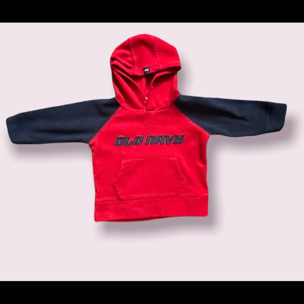 Old Navy fleece hooded pull over size 6-12Mo red and blue 🇺🇸